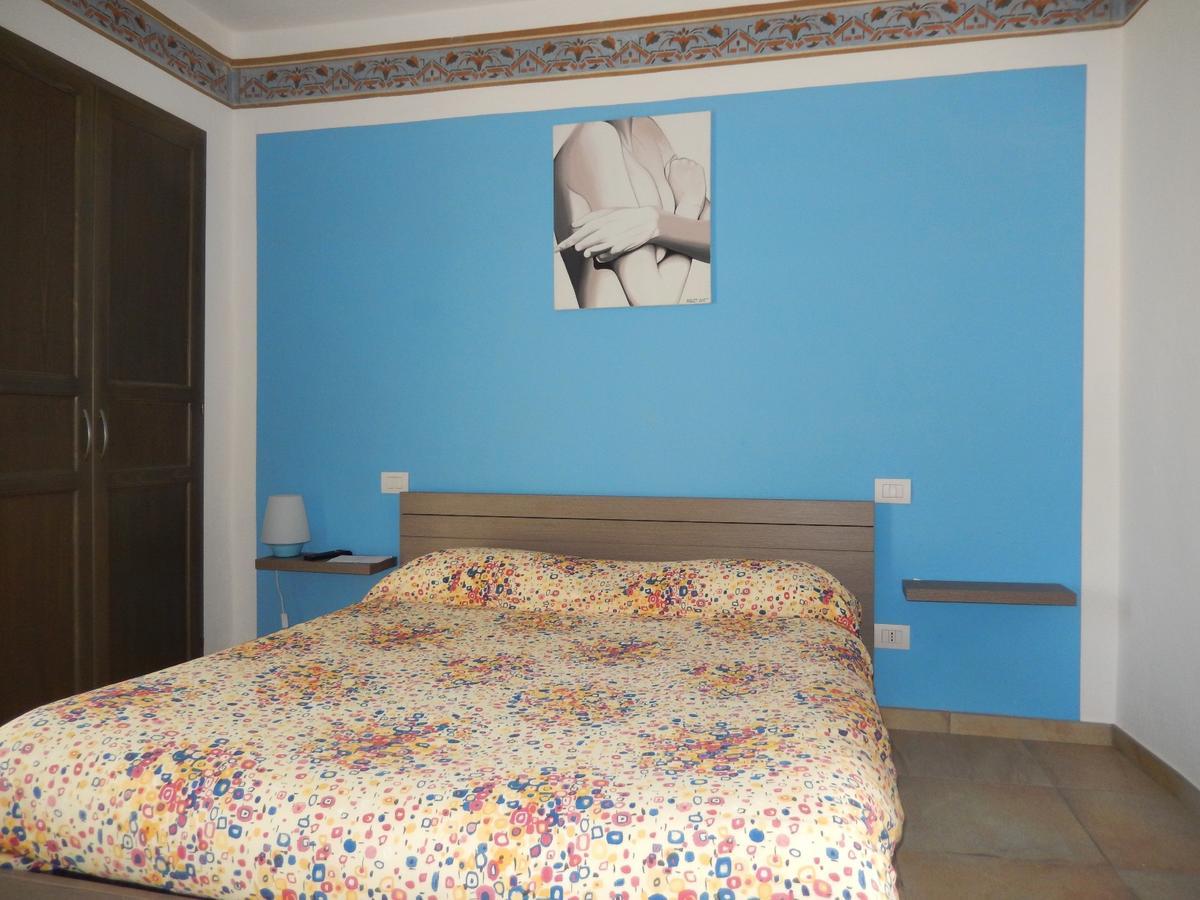 Le Colline Di Maggiora B&B Luaran gambar